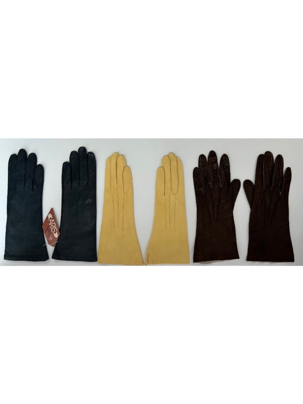 3 Vintage Women's Leather Gloves Various Sizes Navy Yellow Brown 1 Pair of Aris